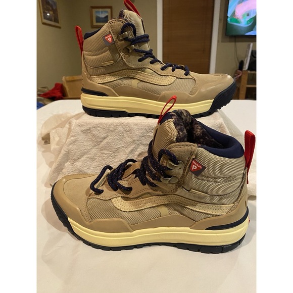 Vans Ultrarange Exo MTE-2 All Weather Boots Taos‎ Taupe VN0A4BVSYUU Sz W-7.5 M-6 main image 10